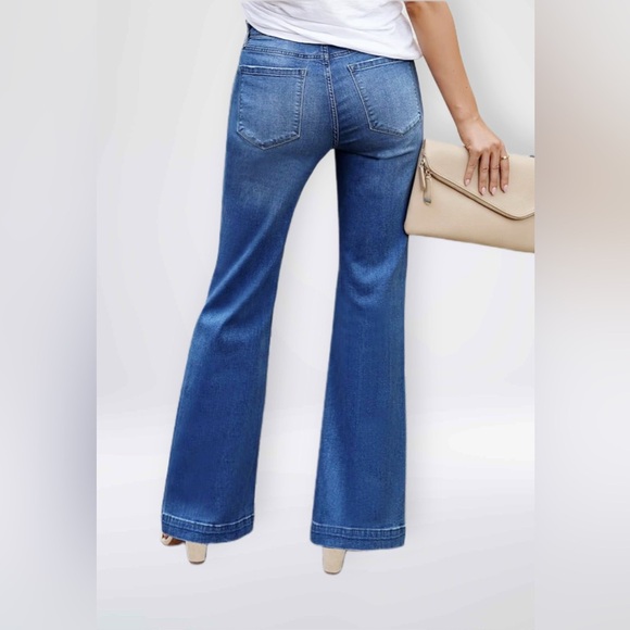 NWT Women’s Dark Wash Stretchy Classic Straight Wide Leg Jeans Size S - Picture 4 of 6